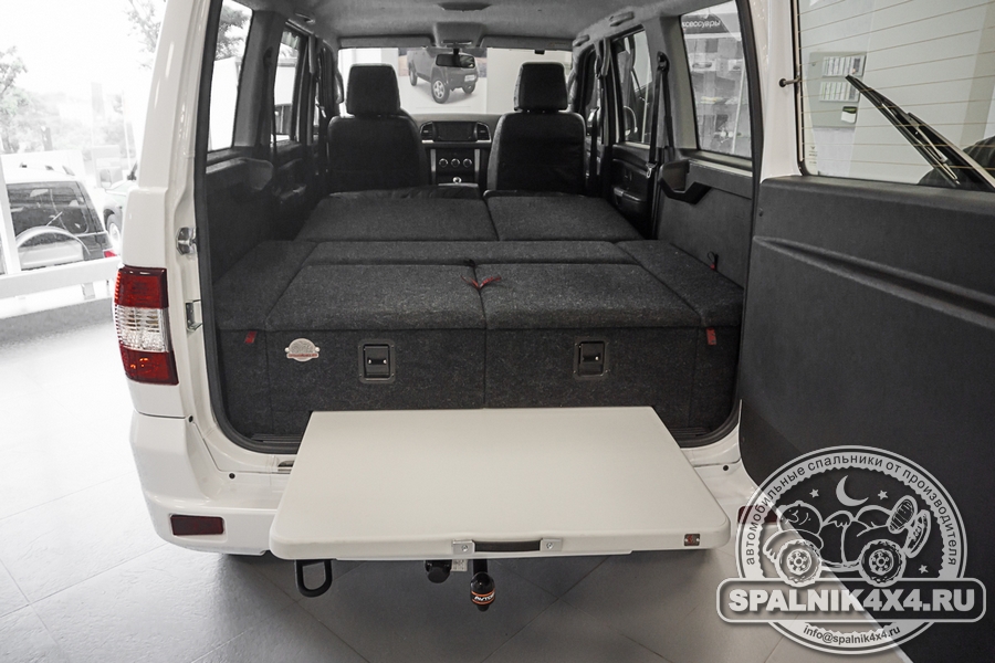 Автомобильный спальник с интегрированным столом для УАЗ Патриот Arctic Edition