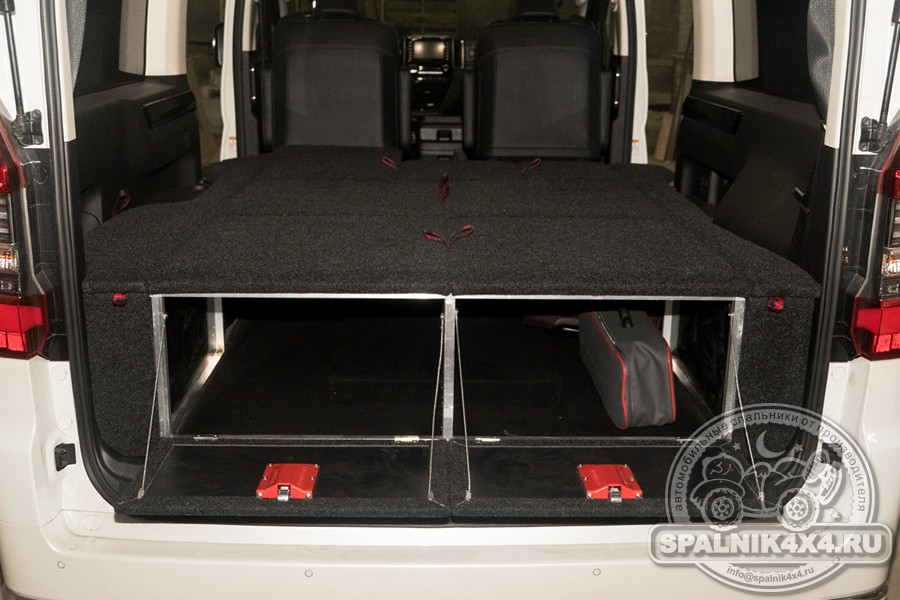 Совершенно нестандартный спальник для Toyota Hiace комплектация Prestige Safety, кузов GDH300 2020 года