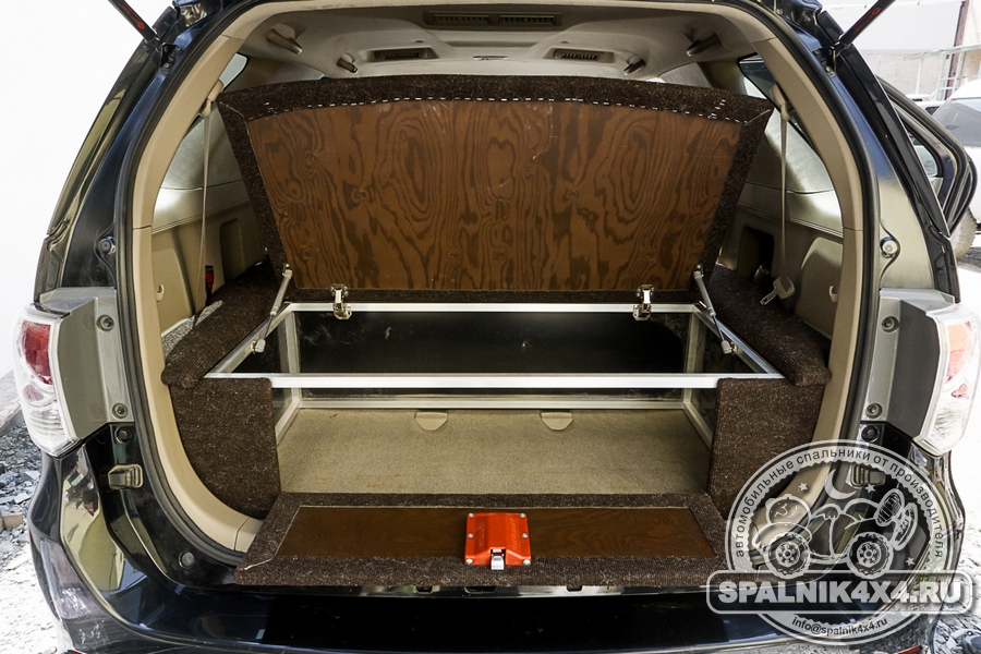 Автомобильный спальник-органайзер для Toyota Fortuner первого поколения