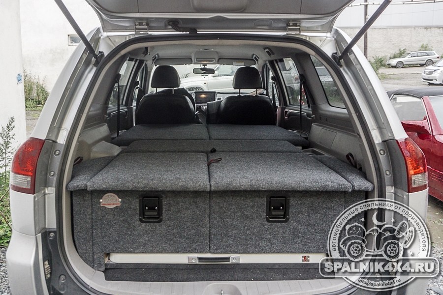 Автомобильный спальник с интегрированным экспедиционным столом для MMS Pajero Sport второго поколения. Паджеро спорт 2