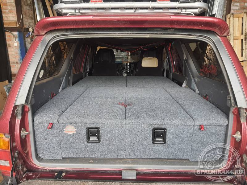 Toyota Surf 130 - Спальник стандартной комплектации